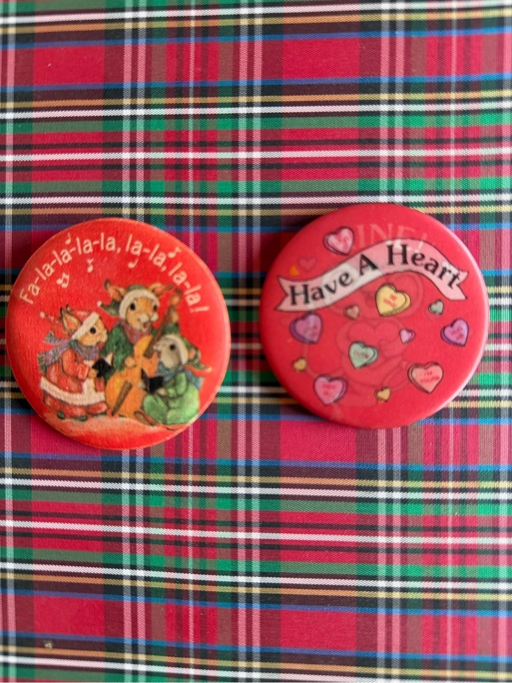 Hallmark Cards Vintage 1982 Hallmark Caroling Mice and Have a Heart Pinback